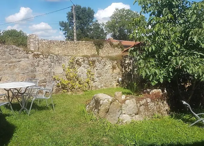 Semesterbostad Authentique De La Riviere Saint-Andre-de-Chalencon