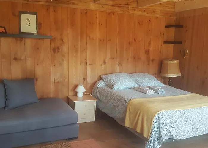 Authentique De La Riviere Semesterbostad